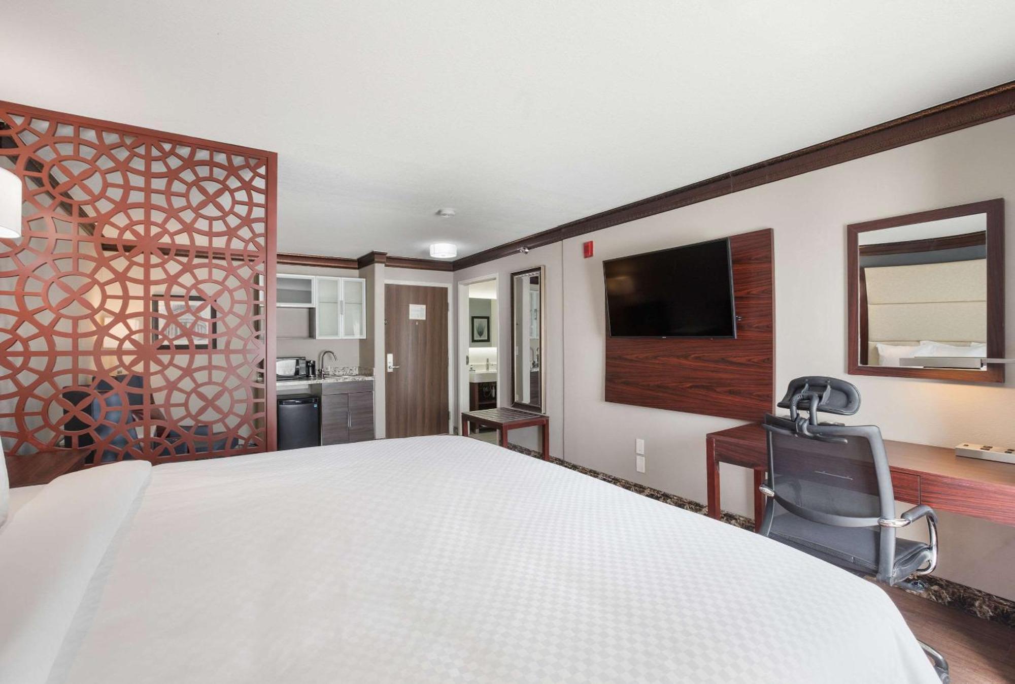 The Leo Collection Detroit, Ascend Hotel Collection Lincoln Park Bagian luar foto